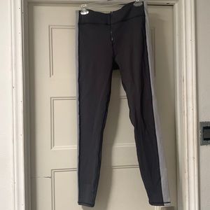 Fabletics high-waisted statement cold-weather legging Size Medium